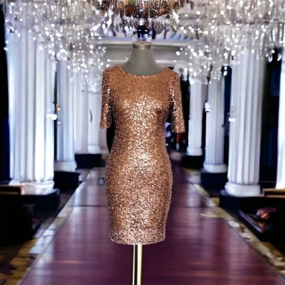 ARK & CO Rose Gold Sequin Bodycon Dress Size 4 Open Back Short Sleeve NWT - Picture 3 of 11